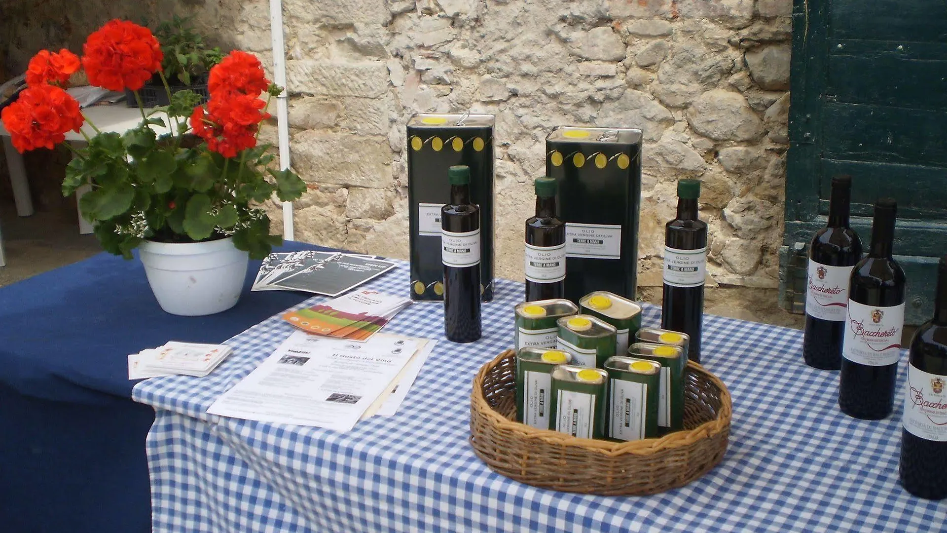 Fattoria Di Bacchereto - Guest House Italy